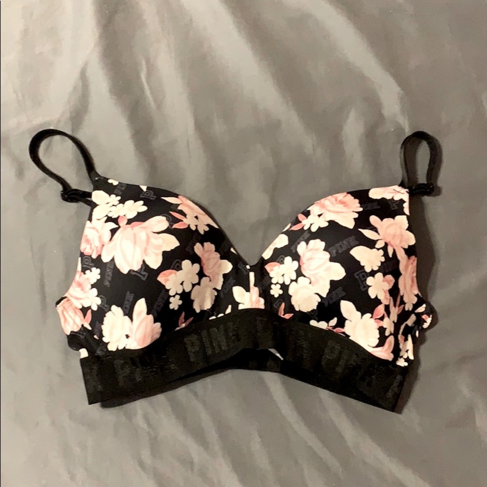 Victoria’s Secret Wear Everywhere Wireless Bra 34C
